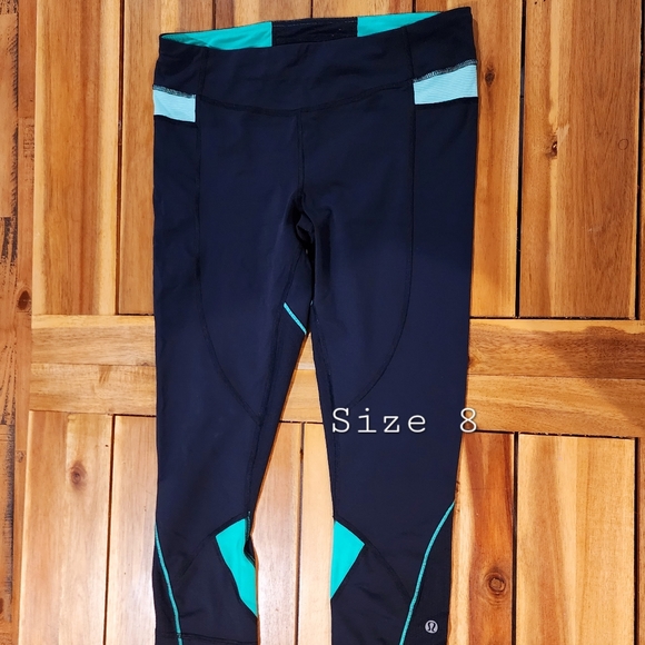 Lululemon - lot of 8 crops/pants - Picture 11 of 16